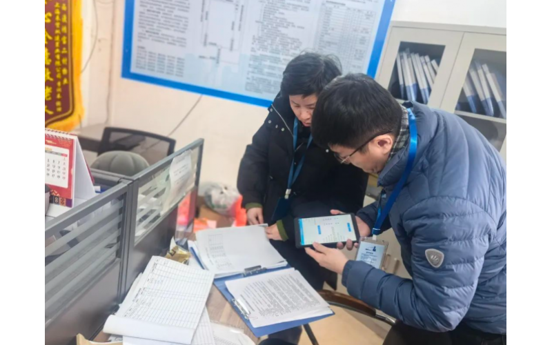 業(yè)主在地庫安裝電動汽車充電樁，物業(yè)怎么做都得背鍋
