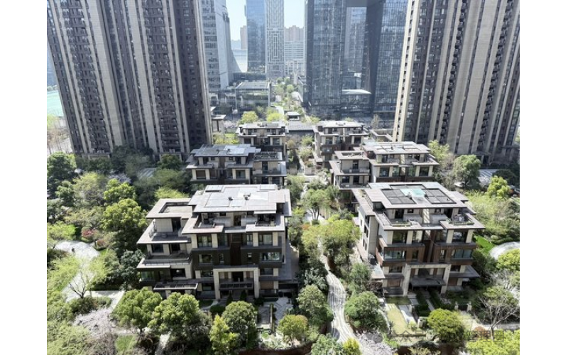 業(yè)委會考核綠城物業(yè)2025年度工作：扣保證金4萬元
