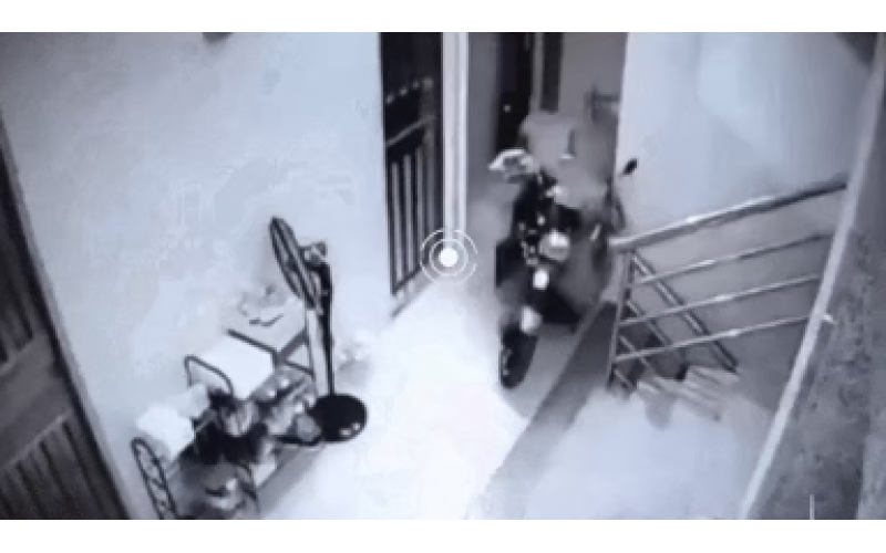 我把&ldquo;嚴(yán)禁電動車進樓入戶、飛線充電&rdquo;的法律依據(jù)轉(zhuǎn)給您，請查收！