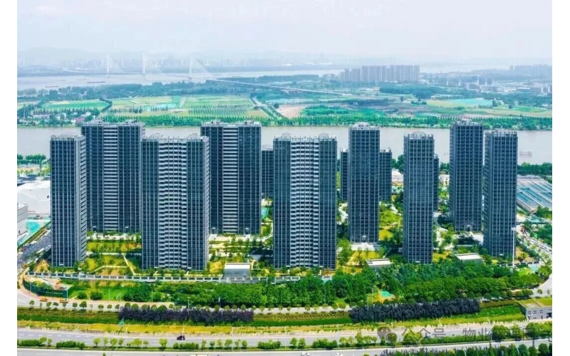 物業(yè)公司為什么愿意帶巨資進(jìn)小區(qū)？